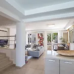 3-schlafzimmer-luxusvilla Mit Pool Und Teilweise Meerblick By Interhome * Πρωταράς