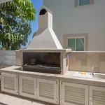 3-schlafzimmer-luxusvilla Mit Pool Und Teilweise Meerblick By Interhome Σπίτι διακοπών