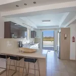 3-schlafzimmer-luxusvilla Mit Pool Und Teilweise Meerblick By Interhome Protaras