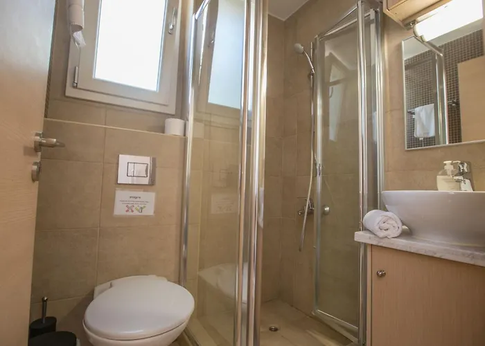 Prázdninový dům 3-schlafzimmer-luxusvilla Mit Pool Und Teilweise Meerblick By Interhome *